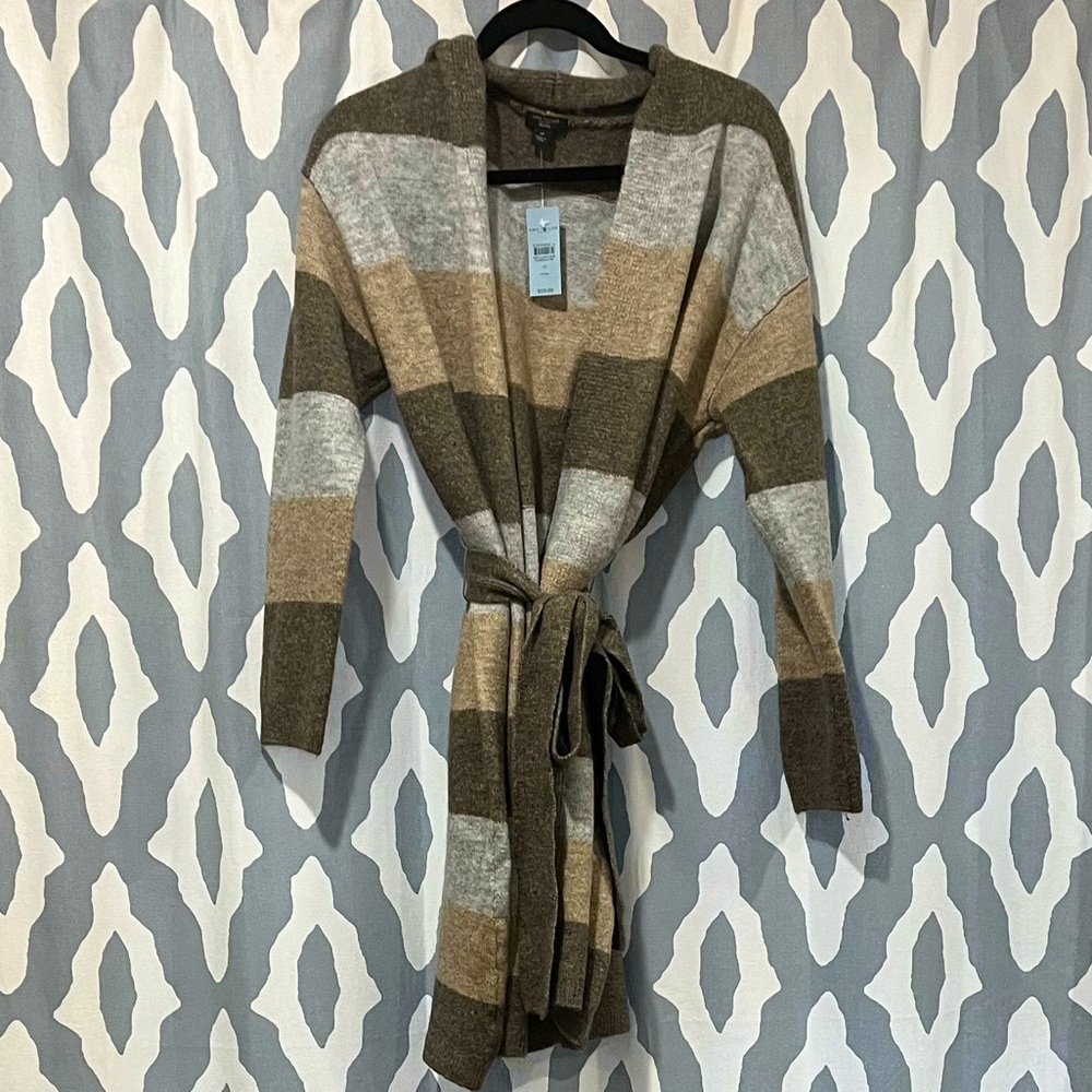NWT Cardigan with Tie